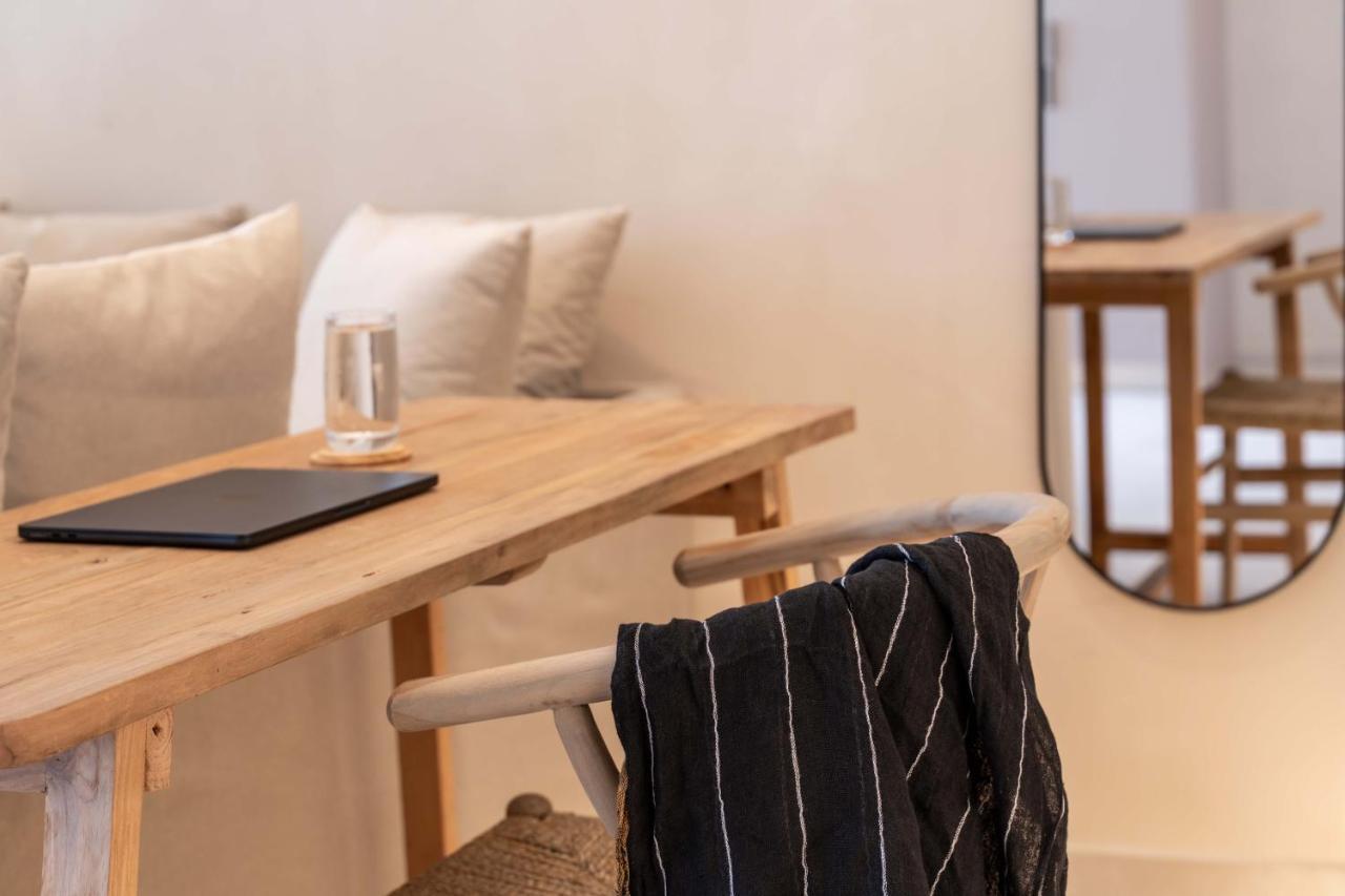 Aura Suites Paros Naoussa Esterno foto
