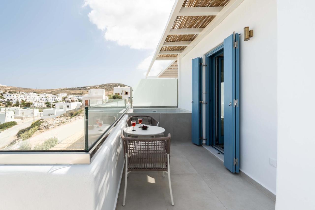 Aura Suites Paros Naoussa Esterno foto