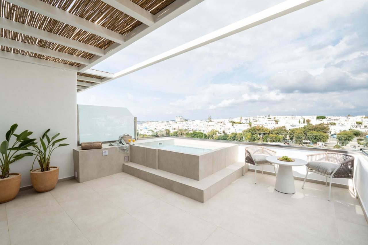 Aura Suites Paros Naoussa Esterno foto